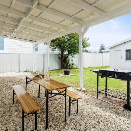 Easts Beach Escape - A Relaxed Coastal Cottage, hotel in Wollongong