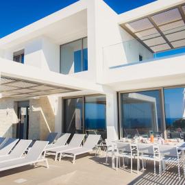 StarLight Villa Tropea -4BD, 4BA, 4min to beach_、Ádheleのホテル