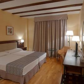 아란다데두에로에 위치한 호텔 Hotel Spa Tudanca Aranda