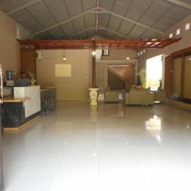 Suci Amerta Guest House, hotel in Menanga