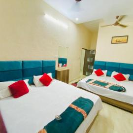 Arora classic guest house, hotel in Amritsar
