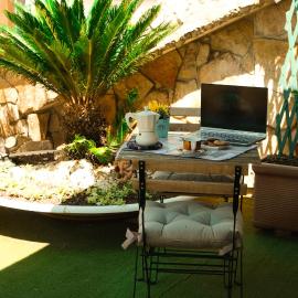 Attico Oasi di Relax Adelfia，Adelfia的飯店