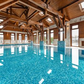 Casa Dinainte SPA Resort, хотел в Sălicea