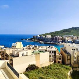Lovely Marsalforn Apartment, hotel v destinácii Żebbuġ