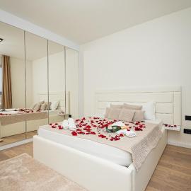 Sinfonia Lux 1205، فندق في Sajmište