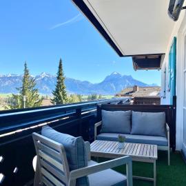 Apartment mit Balkon & Schlossblick I Hund