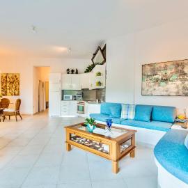The Sani Jewels, Villa Natalia