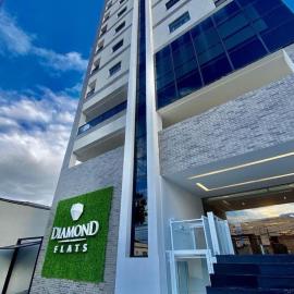 Flats novos e modernos, próximos ao centro, em um ambiente de excelência no Diamond, hotel in São Lourenço
