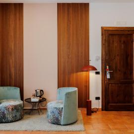 Palazzo della Città, hotel u gradu 'Agnone'