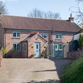 Serene Yorkshire Wolds Cottage Sleeps 6 EV