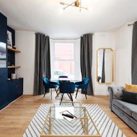 Lamara Deluxe Apartments, Liverpool, hotel in Liverpool