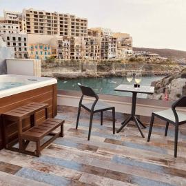 Blu Waters Boutique Hotel, מלון בקסלנדי