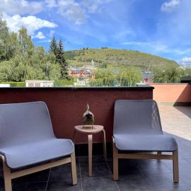 Fantástico apartamento con vistas a Llivia, hotel u gradu 'Llivia'