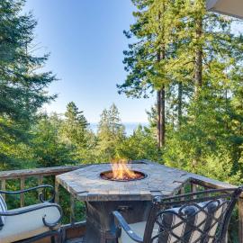 Ocean & Redwoods Views! Coastal NorCal Sanctuary