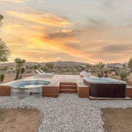 Casa Cholla- Game Room, Hot Tub, Plunge Pool, Sauna, Hammocks, khách sạn ở Yucca Valley