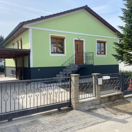 AJO Family House with free parking - Self-Check-in