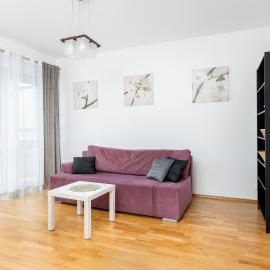 Borkowska Comfort Apartment by BookingHost