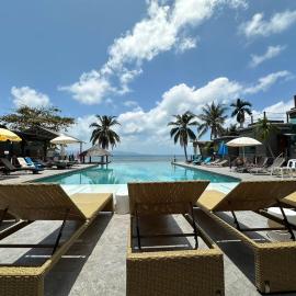 The Sea Resort Haad Rin, отель в городе Хаад-Рин