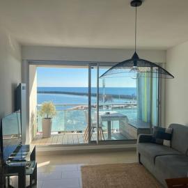 Superbe Appartement Vue Mer T3 70m2, hotell Mauguios