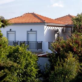 Victoria Studios & Apartments