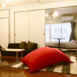 005.Library room, Hotel in Hanabatachō
