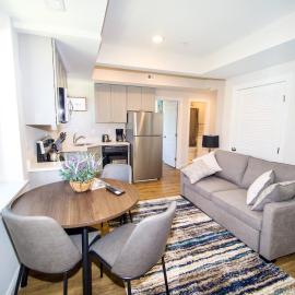 The Vianny:Petite Modern Lodge, hotel v destinácii Washington