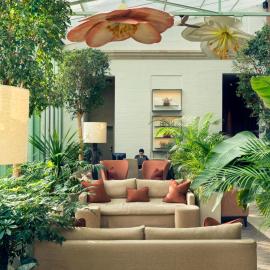 Botanic Sanctuary Antwerp - The Leading Hotels of the World, хотел в Антверпен