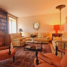 Bouchardine - Centre - Parking gratuit - Hospices, hotel in Beaune