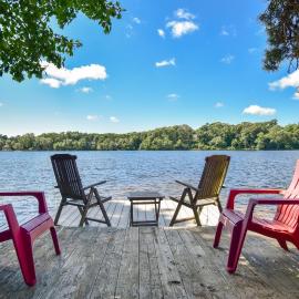 10 ft from Crystal Lake New renovation, hotel u gradu 'Orleans'