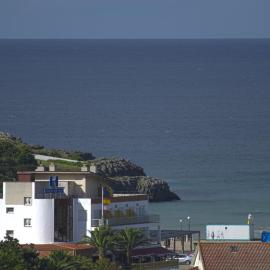Hotel Costa de Ajo, hótel í Ajo