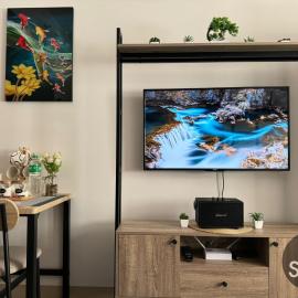 Viesnīca SMG - Studio@Green2: Wi-fi, Netflix, Swim & Relax pilsētā Cavite