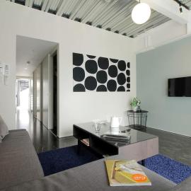 b hotel Komachi - Spacious Stay with Free BREAKFAST