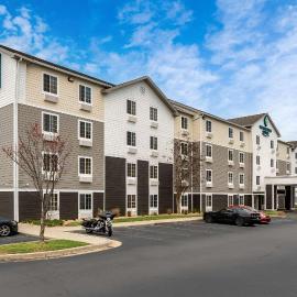 WoodSpring Suites Macon North، فندق في Wesleyan Hills