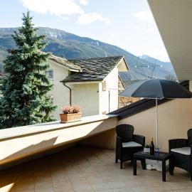 Sarre Skyline Apartment - Relax in Valle d'Aosta, khách sạn ở Aosta
