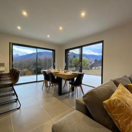 Villa Lounge