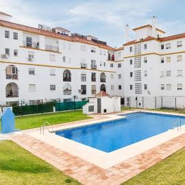 Amazing Apartment In Estepona With Swimming Pool