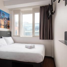 easyHotel The Hague City Centre, hotel din Den Haag