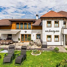 Ferienwohnungen am Burgsee, hotel a Ladis