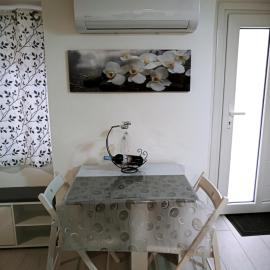 Apartamentos El Balconico, hotel Arguedasban