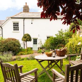 Blackbird Cottage near Appledore