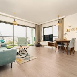 Viesnīca Spacious 1 Bedroom in Savyon View - Isrentals Jeruzalemē