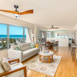 2BR Oceanview condo with lanais & pool access