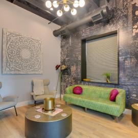 Walk to Strand Historic District: Stylish Dtwn Gem