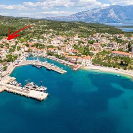 Apartments by the sea Sumartin, Brac - 2952, hotel u Sumartinu