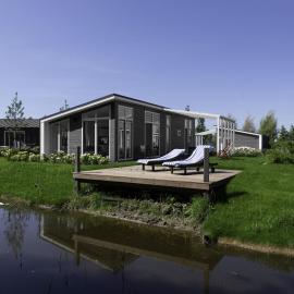 Cozy Zeeland Getaway Spot