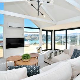 Akaroa Harbour View - Christchurch Holiday Homes