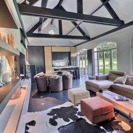 Le cosy Cottage du chêne, hotell i Lasne