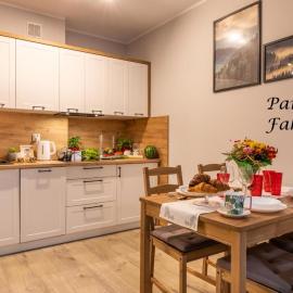 Apartament Słoneczny Poranek, hotel in Ustrzyki Dolne
