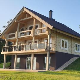 Taga-Kalda – hotel w mieście Nüpli