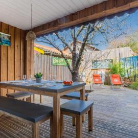 Comme Un Petit Chalet, hotel in La Teste-de-Buch